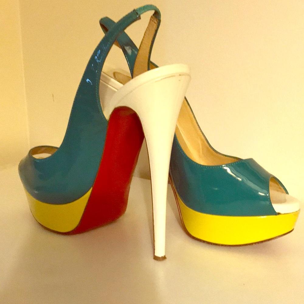 Size 39 Christian LOUBS, trio colored barely used